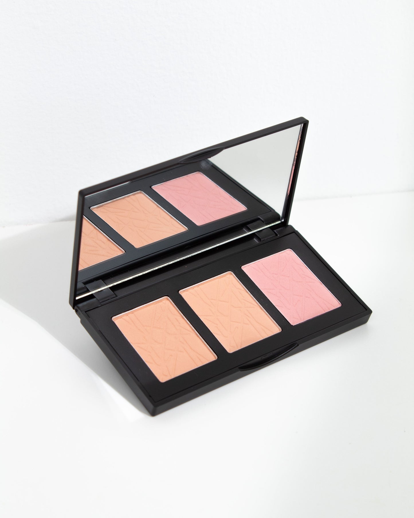 3 Shade Blush Palette